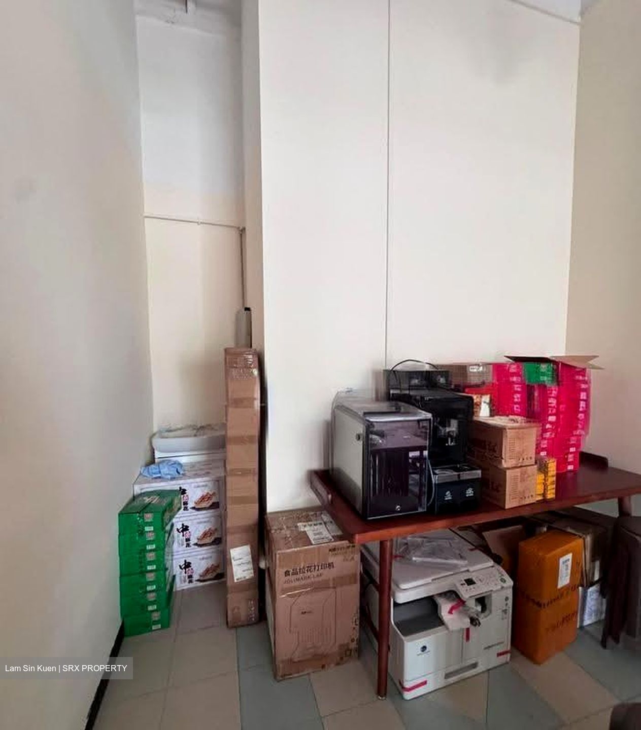 Hougang Green Shopping Mall (D19), Retail #627352841